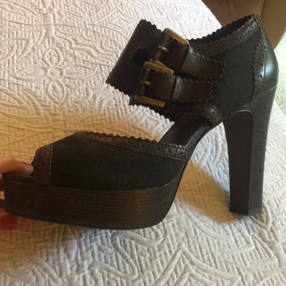 Halogen Lynden Pumps